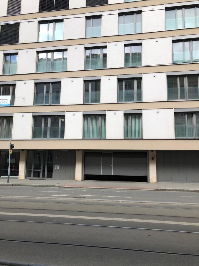 Brno City Center Apartment With Parking And A Big Terrace Extérieur photo